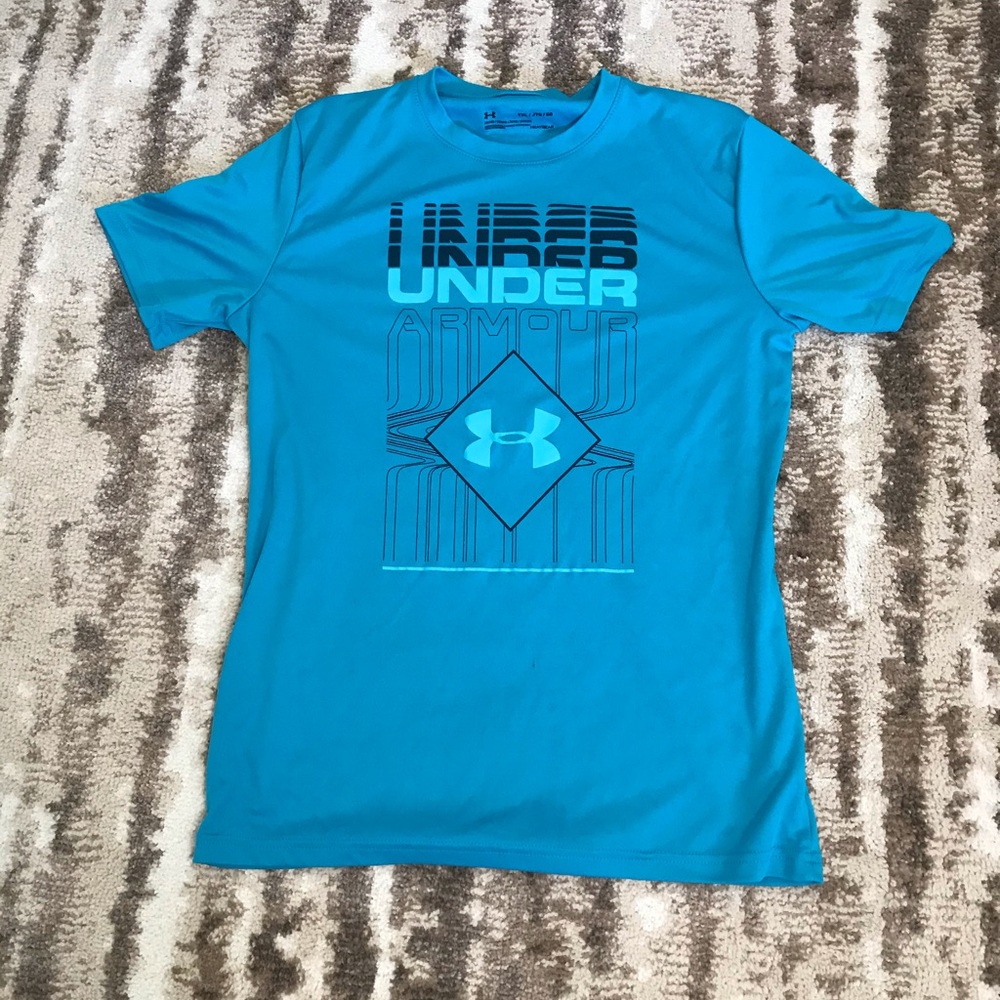 Under Armour tee